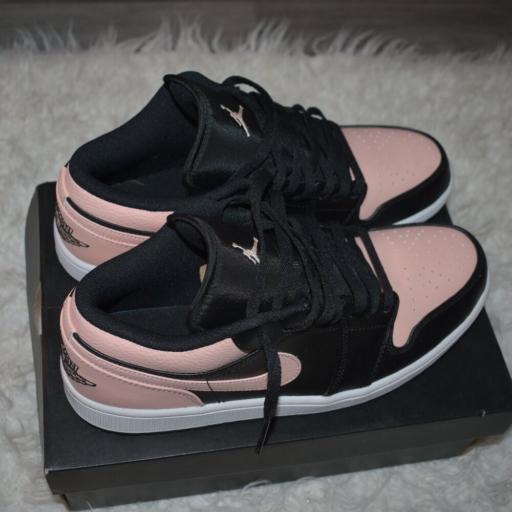 Nike Air Jordan 1 Low 'Crimson Tint' Black White 553558-034 Mens Size 10…